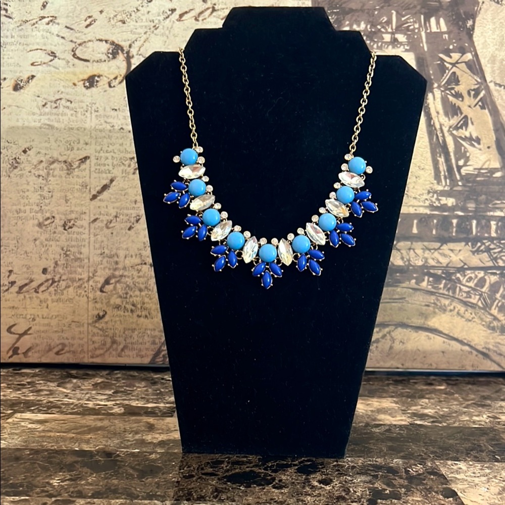 CARA Elegant Blue and White Necklace EUC